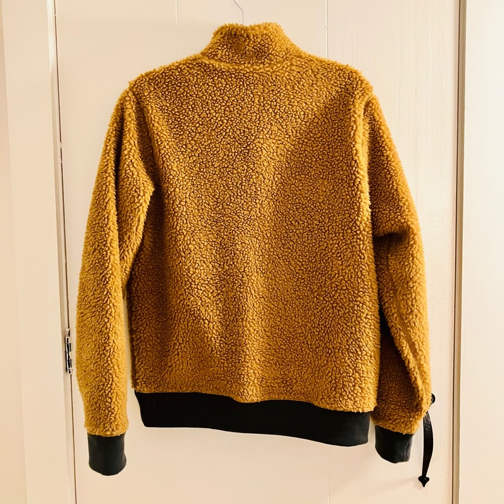 LL Bean Sherpa Fleece Jacket - Picture 2 of 4